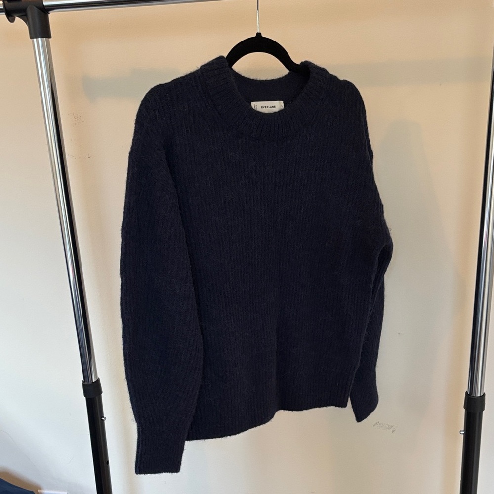 Everlane Cocoon Crew Alpaca Navy Blue Sweater